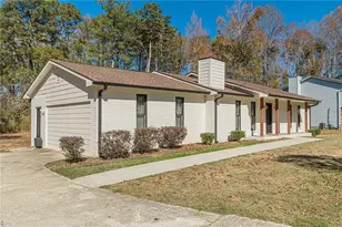 9531 Winding Way Ln, Jonesboro, GA 30238 - Photo 2