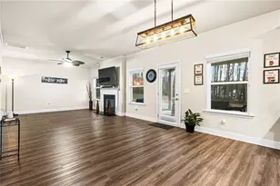 61 N Village Cir, Rydal, GA 30171 - Photo 6