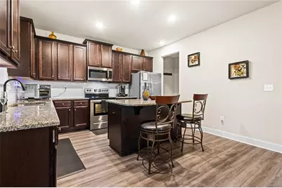 61 N Village Circle, Rydal, GA 30171 - Photo 8