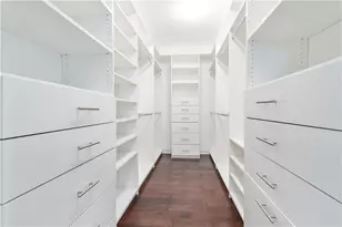 330 La Perla Dr, Sugar Hill, GA 30518 - Photo 18