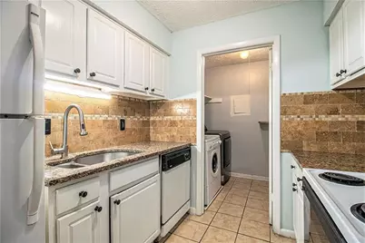 5143 Roswell Road #8, Atlanta, GA 30342 - Photo 16