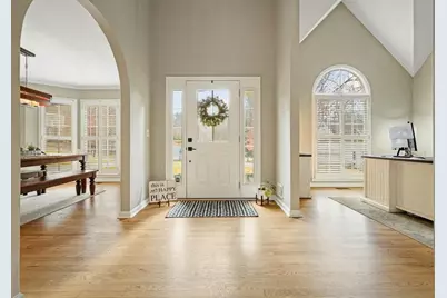 1514 Mosswood Lane, Woodstock, GA 30189 - Photo 2