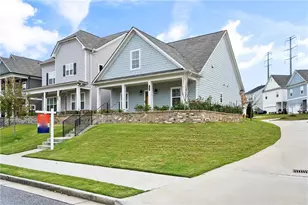 2047 Drew Dr, Atlanta, GA 30318 - Photo 2