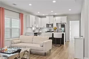 2047 Drew Dr, Atlanta, GA 30318 - Photo 14