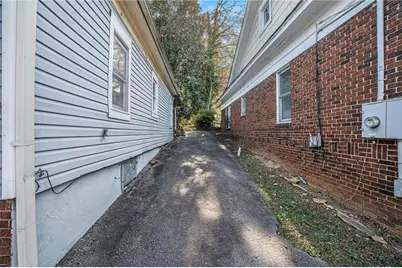 964 Dill Avenue SW, Atlanta, GA 30310 - Photo 14