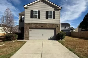 2937 S Hills, Riverdale, GA 30296 - Photo 1