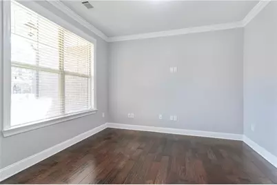 330 La Perla Drive, Sugar Hill, GA 30518 - Photo 2