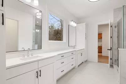 9150 Greenway Court, Gainesville, GA 30506 - Photo 12