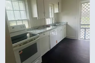 110 Bermuda St, Royston, GA 30662 - Photo 2