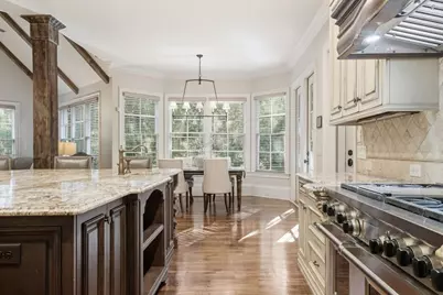 841 Camden Park Court NE, Atlanta, GA 30342 - Photo 24