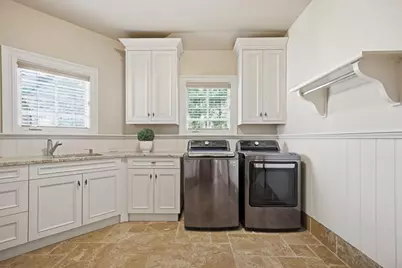 841 Camden Park Court NE, Atlanta, GA 30342 - Photo 20