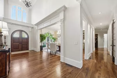 841 Camden Park Court NE, Atlanta, GA 30342 - Photo 38