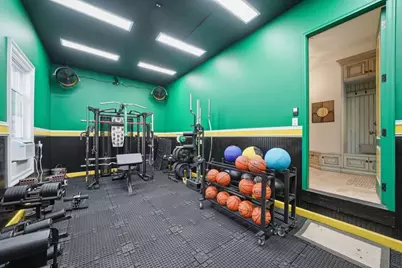 841 Camden Park Court NE, Atlanta, GA 30342 - Photo 48