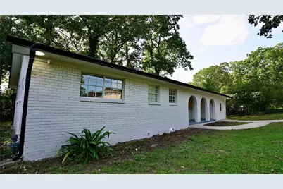 868 Maxey Hill Court, Stone Mountain, GA 30083 - Photo 4