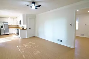 868 Maxey Hill Ct, Stone Mountain, GA 30083 - Photo 16