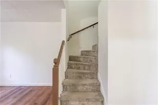 310 Lewis Cir, Commerce, GA 30529 - Photo 22