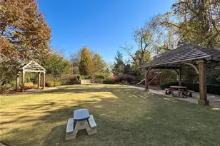 861 Lullwater Park Ln, Atlanta, GA 30306 - Photo 48