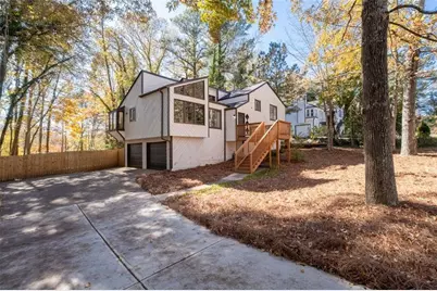 1718 Christie Drive NE, Marietta, GA 30066 - Photo 4