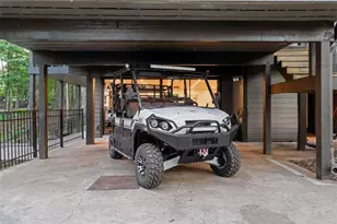 6680 Woodlake Dr, Flowery Branch, GA 30542 - Photo 10