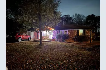 518 Shady Lane, Forest Park, GA 30297 - Photo 1