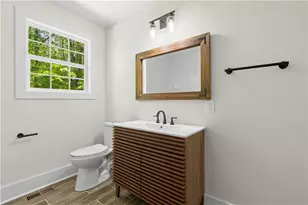 1271 Hayes St, Madison, GA 30650 - Photo 22