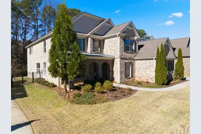 8930 Cobblestone Lane, Cumming, GA 30041 - Photo 2