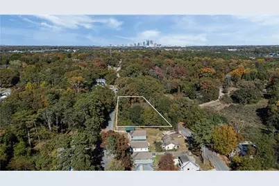 2212 Pryor Road SW, Atlanta, GA 30315 - Photo 2