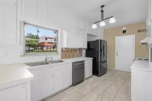 757 Old Ivy Rd NE, Atlanta, GA 30342 - Photo 10