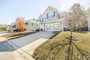 215 Goldenrod Trl, Perry, GA 31069 - Photo 2