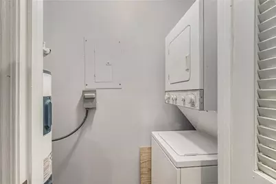 2657 Lenox Road NE #C38, Atlanta, GA 30324 - Photo 14