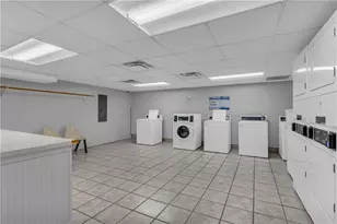 2479 Peachtree Rd NE, Atlanta, GA 30305 - Photo 44