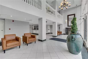 2479 Peachtree Rd NE, Atlanta, GA 30305 - Photo 4