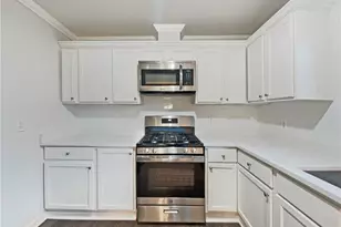 408 Park Ridge Cir, Riverdale, GA 30274 - Photo 2