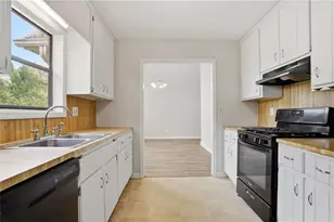 314 Trickum Hills Way, Woodstock, GA 30188 - Photo 8