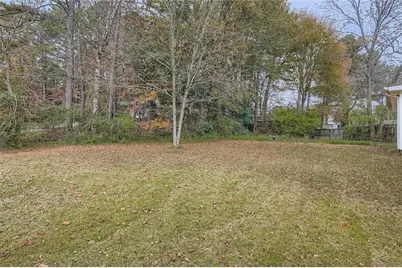 6807 Shangrila Way, Riverdale, GA 30296 - Photo 26