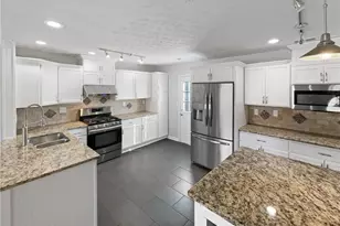 72 Ann Circle SE, Cartersville, GA 30121 - Photo 2