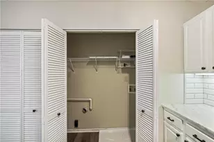 1371 Keys Crossing Dr NE, Atlanta, GA 30319 - Photo 12