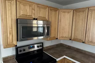 8940 Bay Dr, Gainesville, GA 30506 - Photo 18