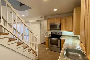 8940 Bay Dr, Gainesville, GA 30506 - Photo 10