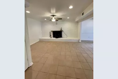 8940 Bay Drive, Gainesville, GA 30506 - Photo 12