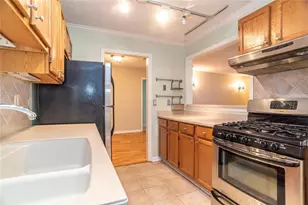 2683 Vinings Central Dr SE, Atlanta, GA 30339 - Photo 14