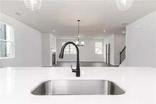 648 Devon Aly, Acworth, GA 30102 - Photo 8