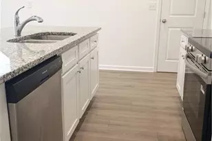 124 Hazel Dr, McDonough, GA 30253 - Photo 8