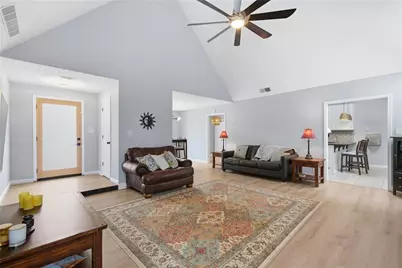 4509 N Landing Drive, Marietta, GA 30066 - Photo 4