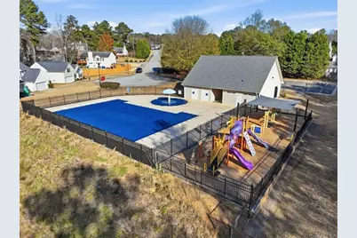 921 Roxeywood Drive, Winder, GA 30680 - Photo 8