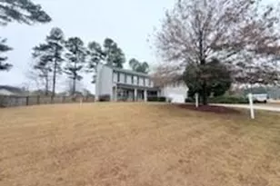 921 Roxeywood Dr, Winder, GA 30680 - Photo 6