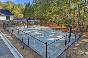 921 Roxeywood Dr, Winder, GA 30680 - Photo 10