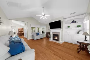 2135 Highland Gate Dr, Cumming, GA 30040 - Photo 4