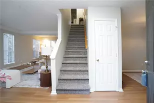 2977 Cascade Manor Dr, Decatur, GA 30034 - Photo 14