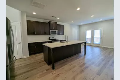 2034 Britt Drive, Snellville, GA 30078 - Photo 8